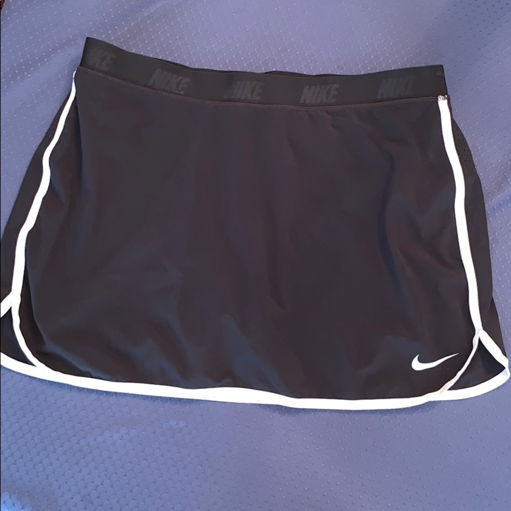 Nike skort